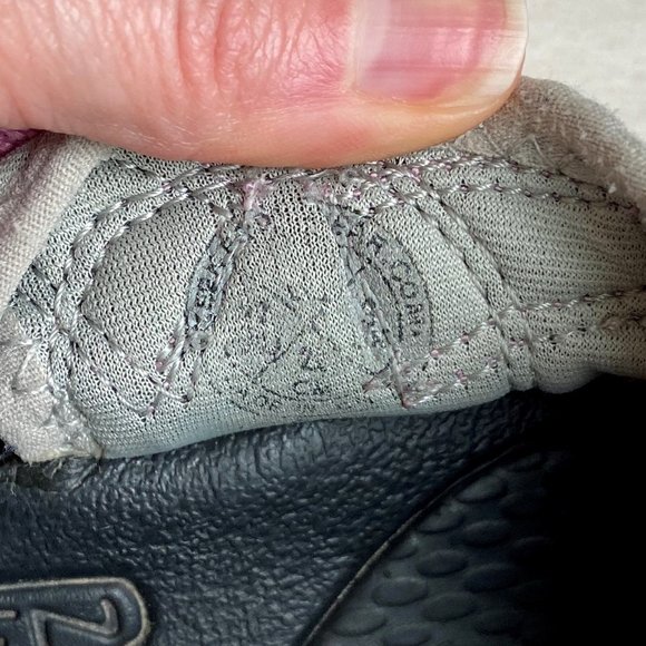 columbia fishing sandals